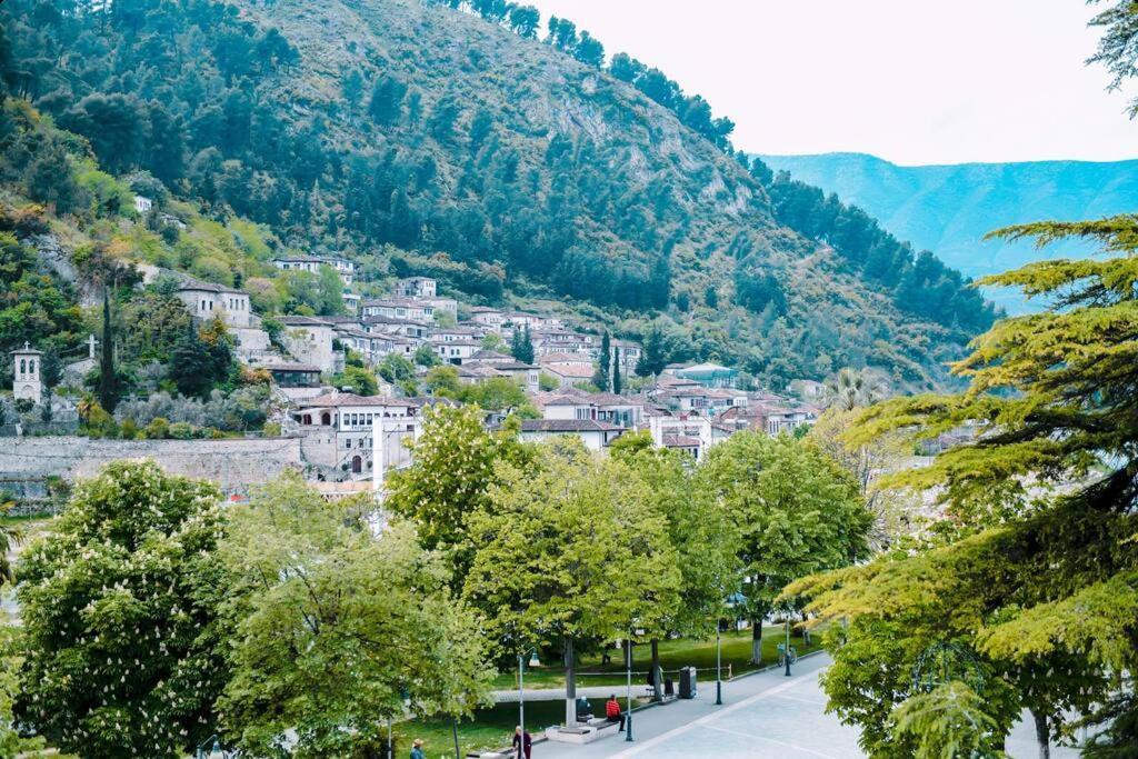 Magda Studio In Berat Center Eksteriør billede
